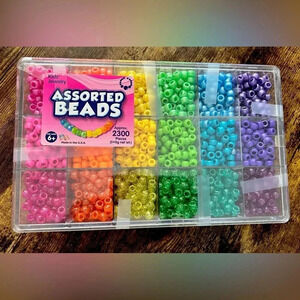 Greene Plastics Corporation | assorted beads set